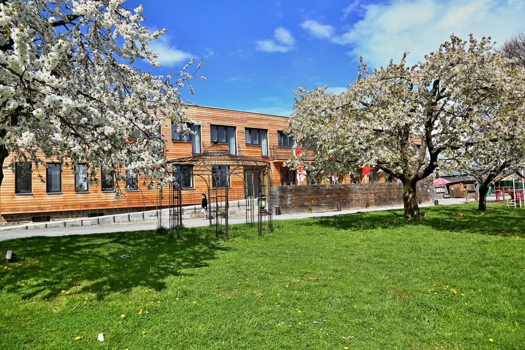 Pension Jezerna Zduchovice Exterior foto